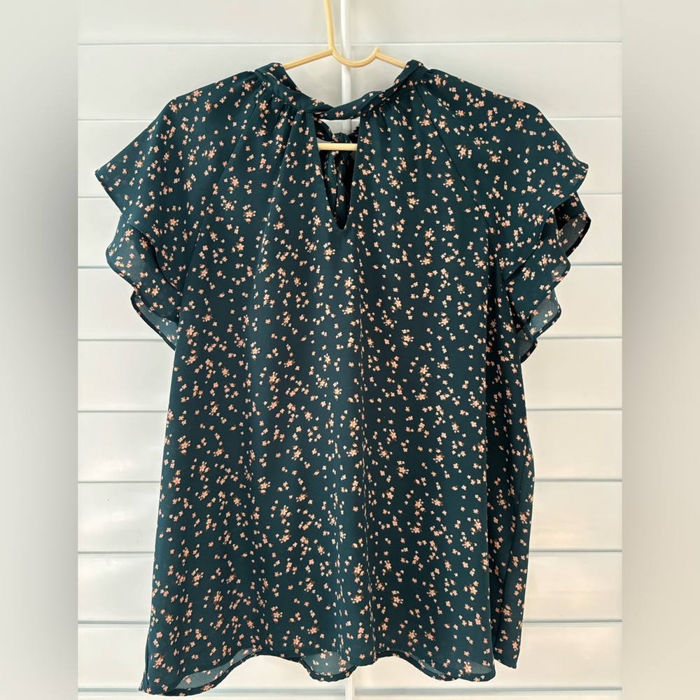Pleione Green Flutter Sleeve Blouse with Mandarin Collar